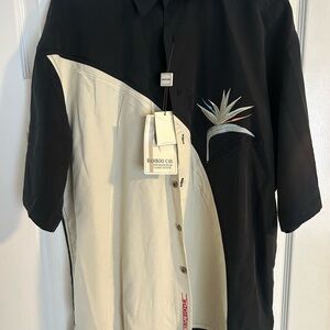 BAMBOO Cay Embroidered Resort Shirt in Black with Cream & Red Accents